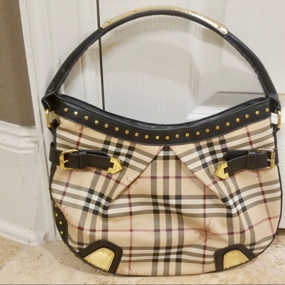 Burberry  purse